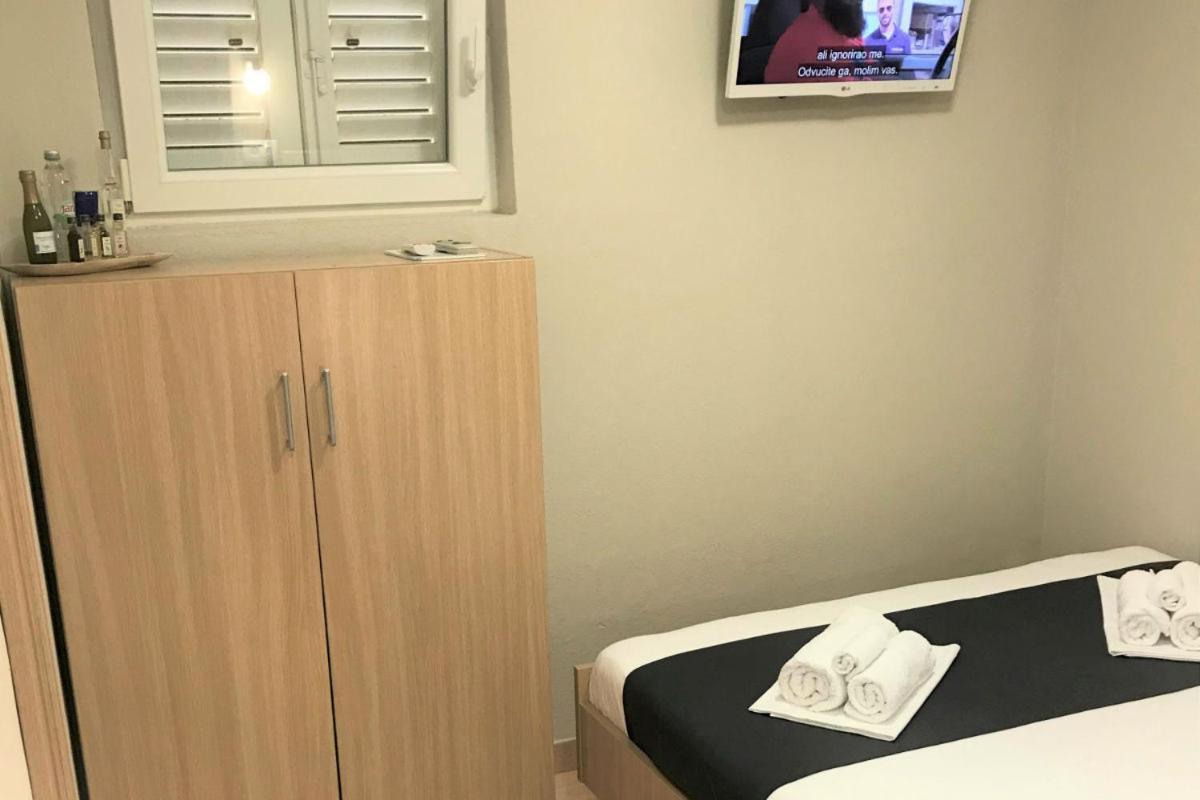 Berulia Rooms Brela Εξωτερικό φωτογραφία